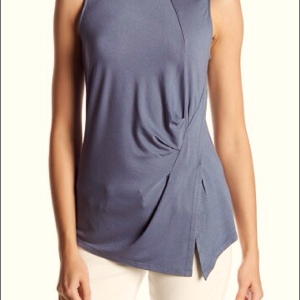 Vince Camuto Side Twist Top